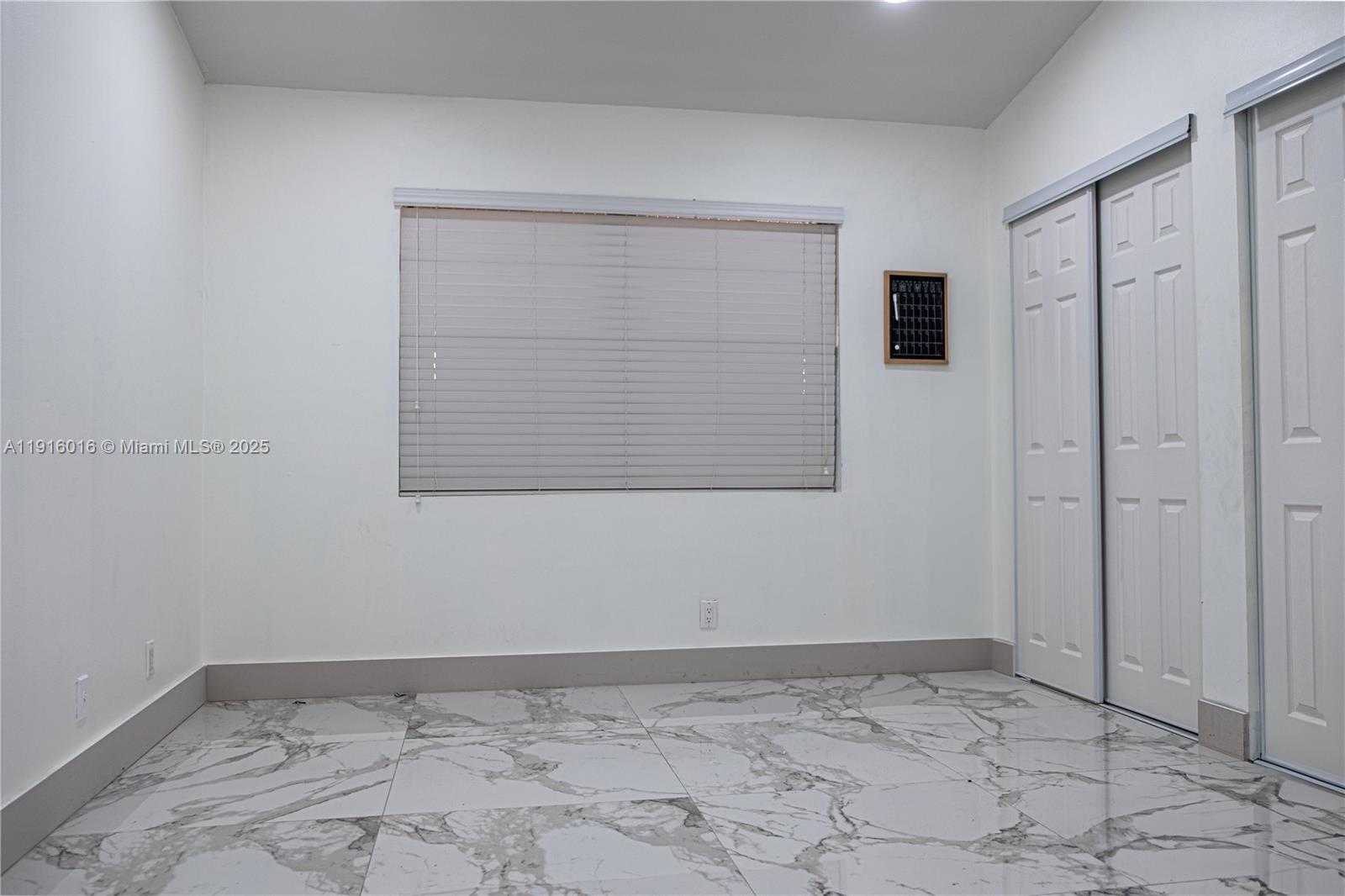 Small Image of 6294 NORTH WEST 170TH TER, Hialeah Number 8