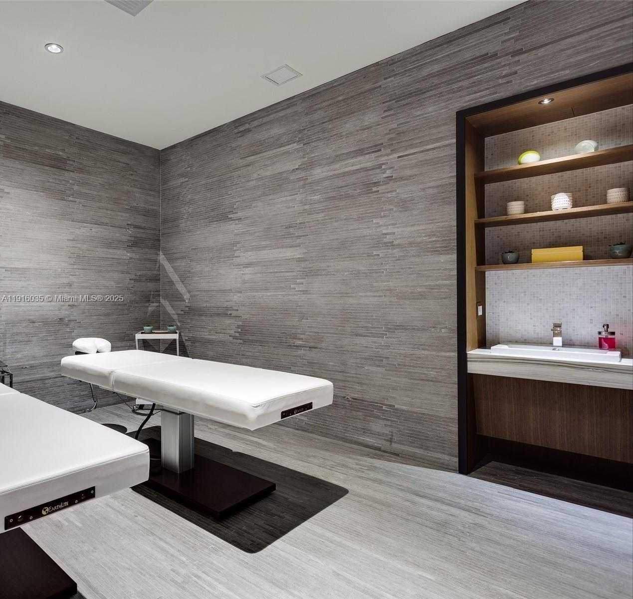 Small Image of 55 SOUTH WEST 9TH ST #2902, Miami Number 14