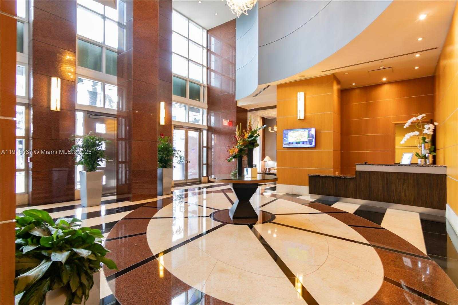 Small Image of 244 BISCAYNE BLVD #3703, Miami Number 25