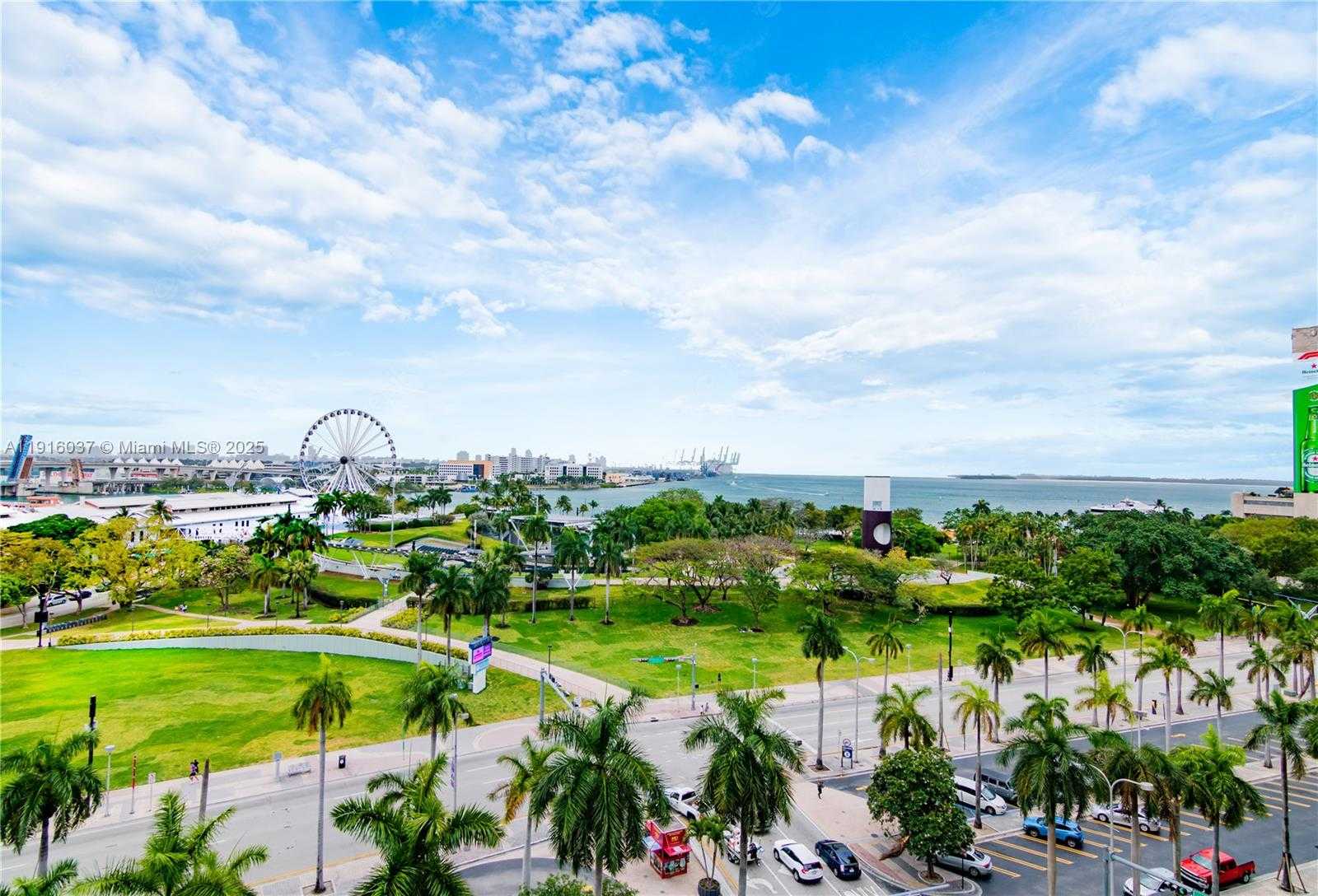 Small Image of 244 BISCAYNE BLVD #3703, Miami Number 26