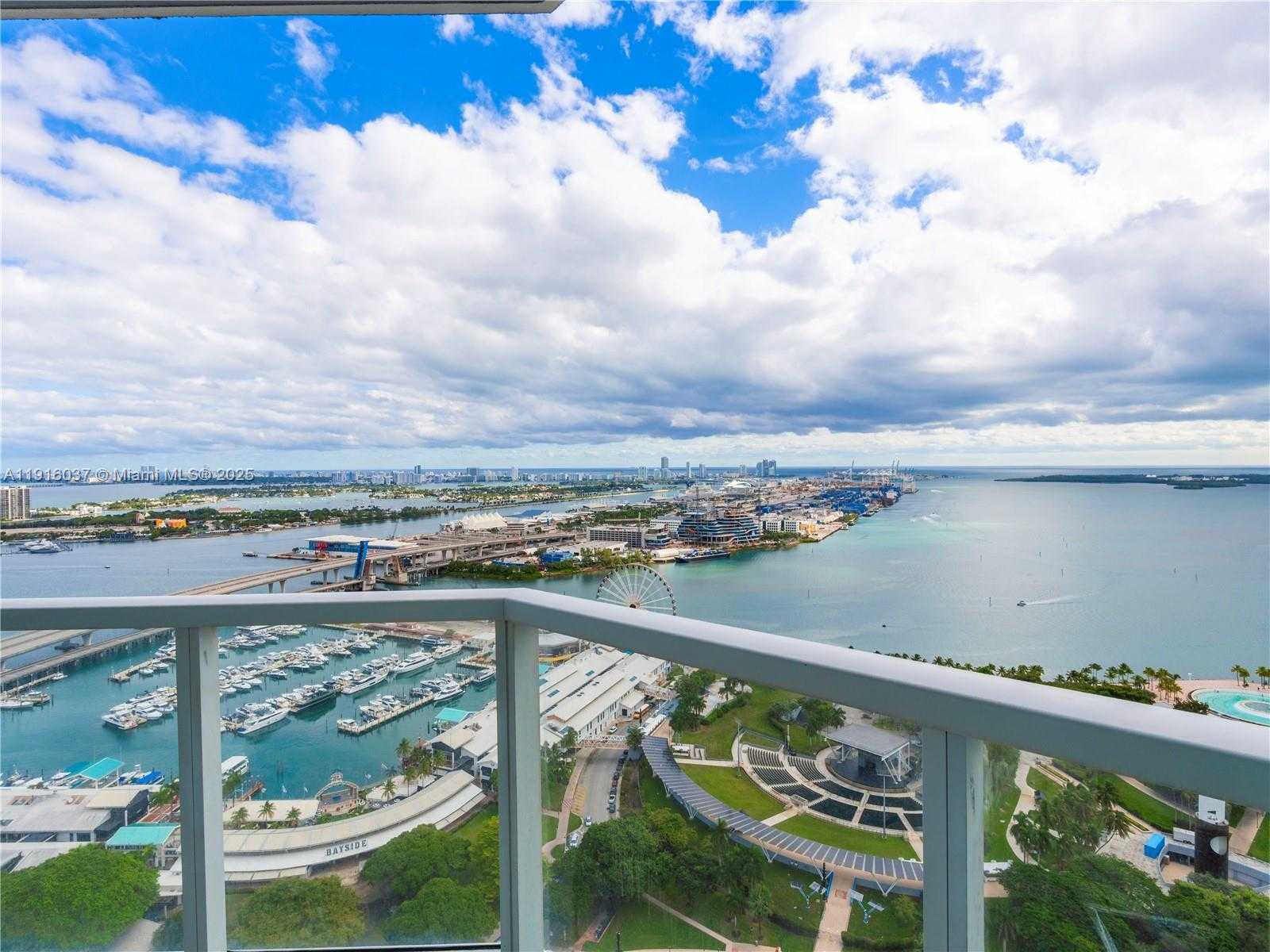 Small Image of 244 BISCAYNE BLVD #3703, Miami Number 8