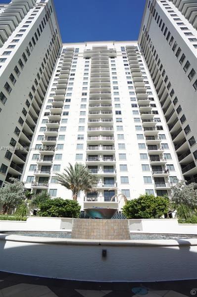 Small Image of 999 SOUTH WEST 1ST AVE #1508, Miami Number 5
