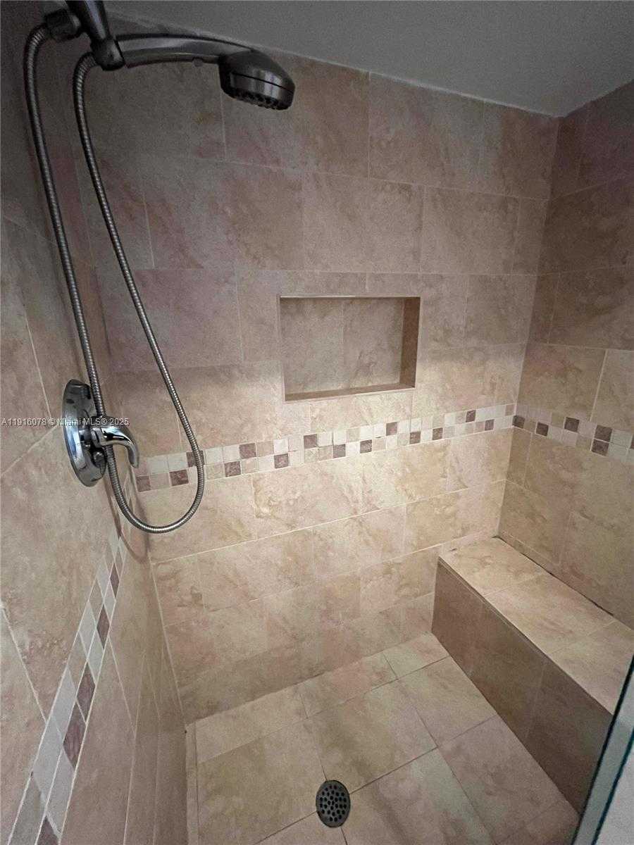 Small Image of 3300 NORTH EAST 192ND ST #1202, Aventura Number 8