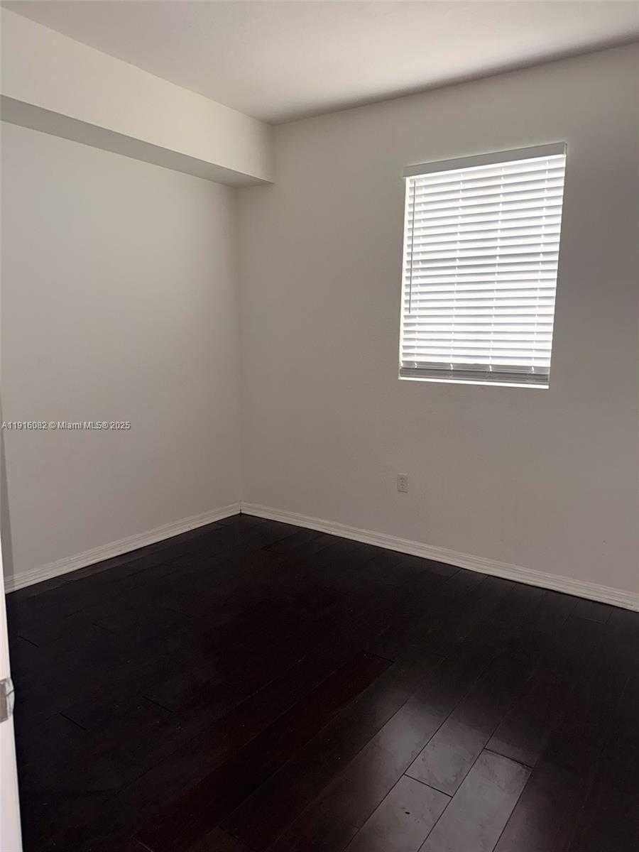 Small Image of 8899 NORTH WEST 107TH CT #222, Doral Number 10