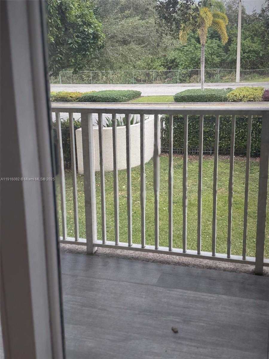 Small Image of 8899 NORTH WEST 107TH CT #222, Doral Number 3