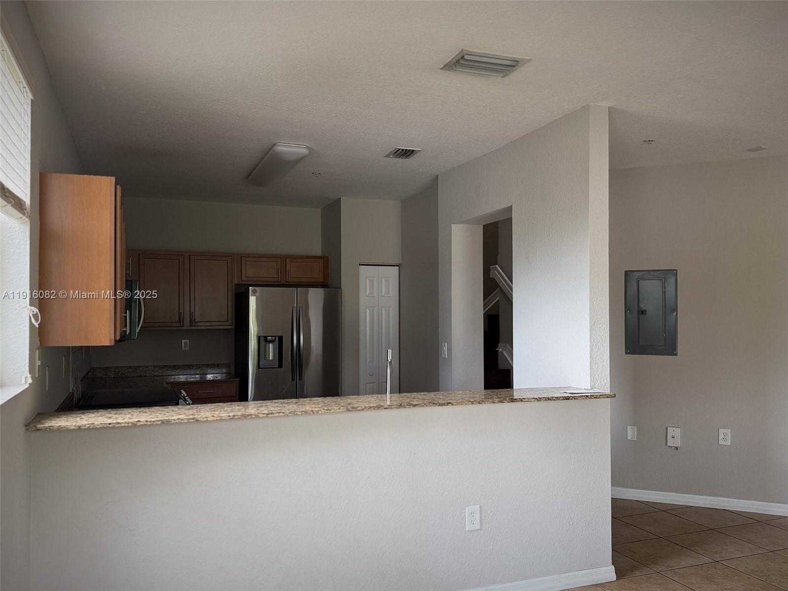 Small Image of 8899 NORTH WEST 107TH CT #222, Doral Number 4