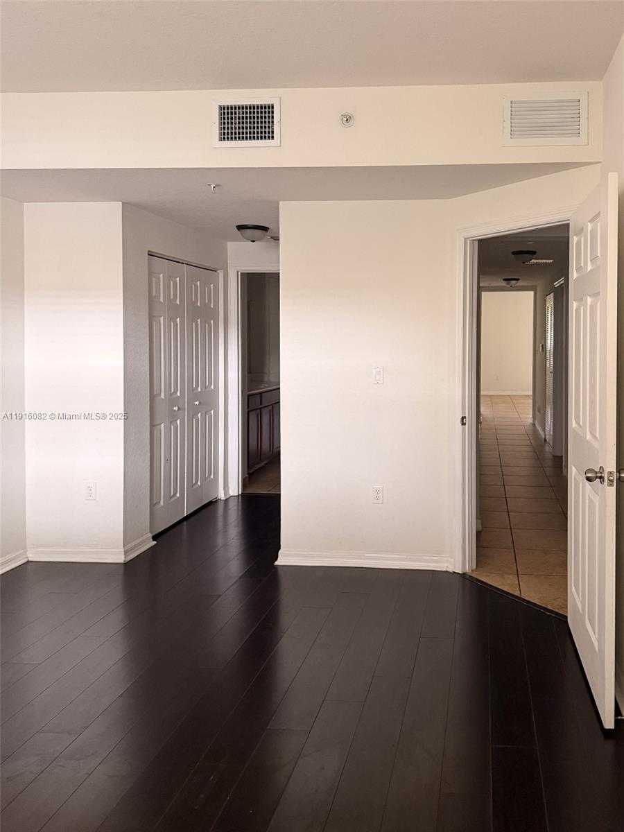 Small Image of 8899 NORTH WEST 107TH CT #222, Doral Number 7