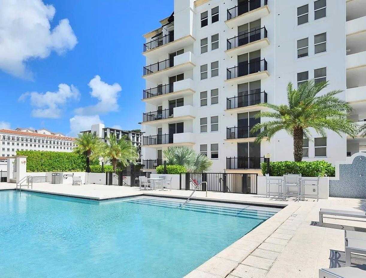 Small Image of 4100 SALZEDO ST #1009, Coral Gables Number 24