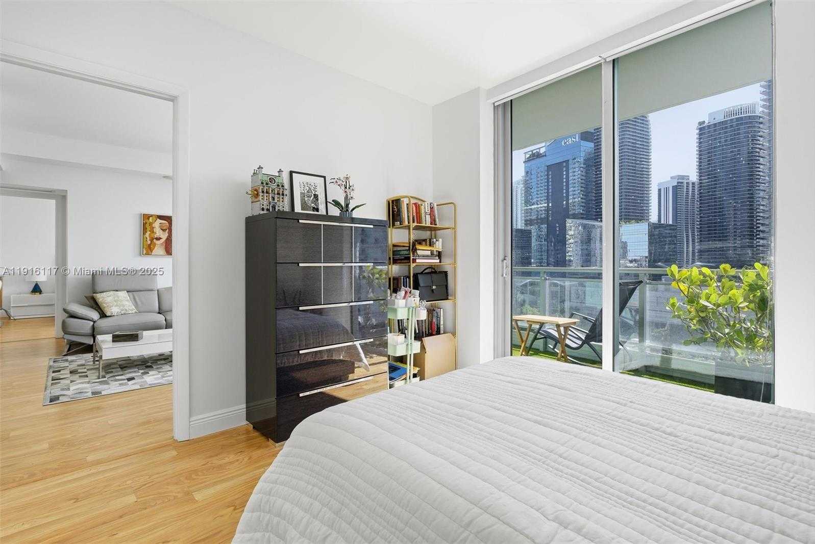 Small Image of 92 SOUTH WEST 3RD ST #1604, Miami Number 19