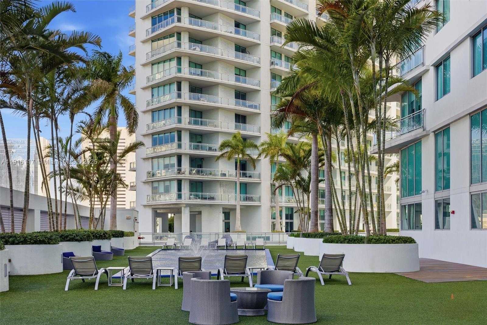 Small Image of 92 SOUTH WEST 3RD ST #1604, Miami Number 24