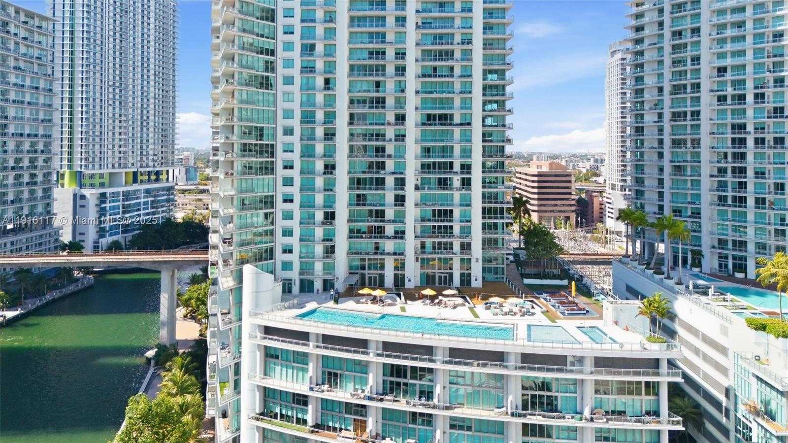 Small Image of 92 SOUTH WEST 3RD ST #1604, Miami Number 46