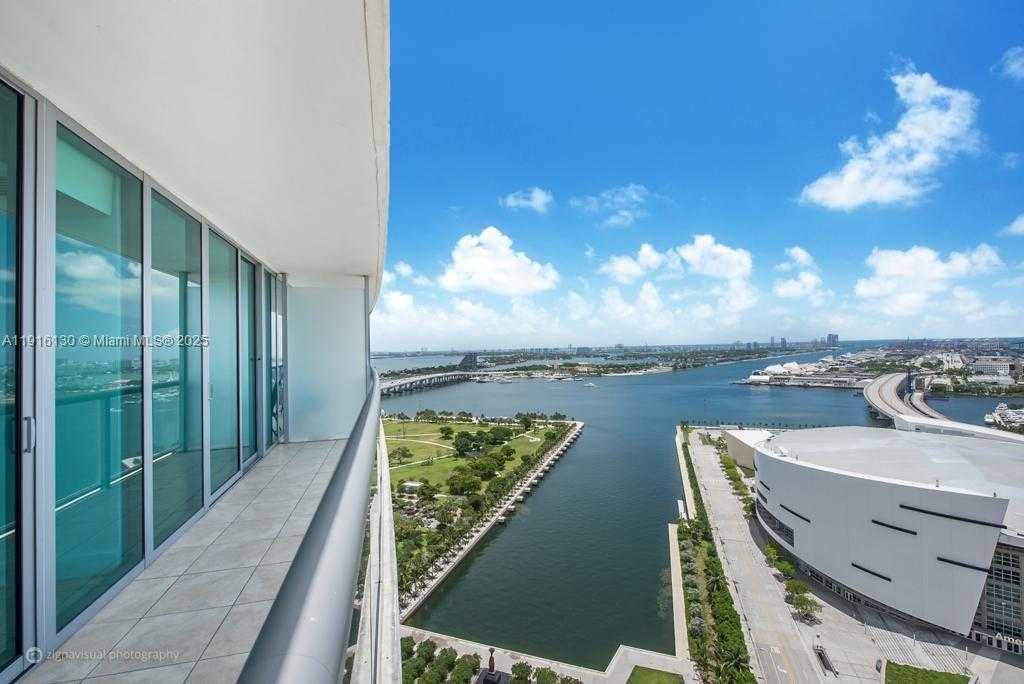 Small Image of 888 BISCAYNE BLVD #2905, Miami Number 10