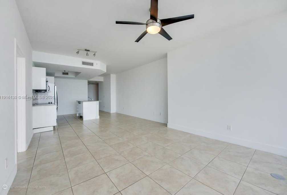Small Image of 888 BISCAYNE BLVD #2905, Miami Number 6
