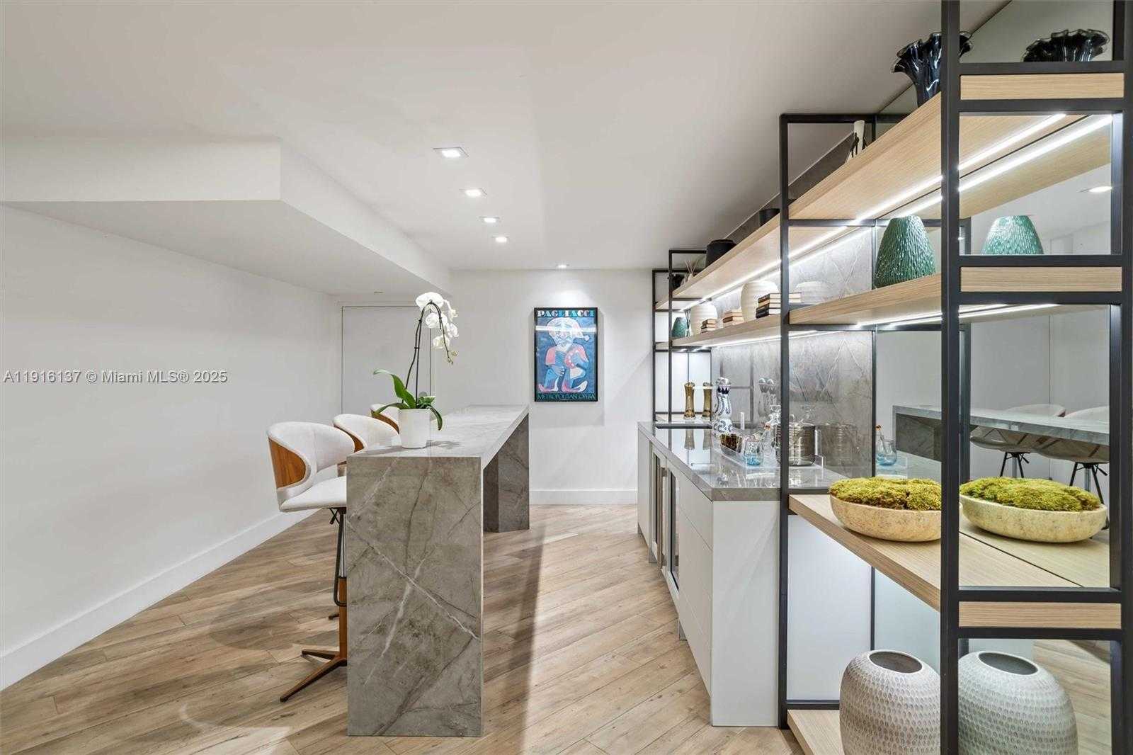 Small Image of 2301 COLLINS AVE #1432, Miami Beach Number 46