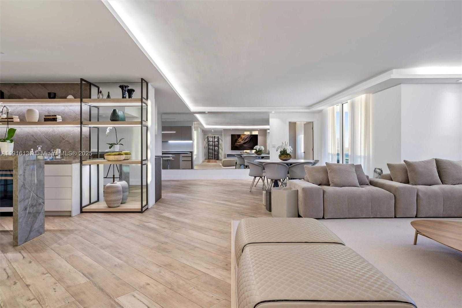 Small Image of 2301 COLLINS AVE #1432, Miami Beach Number 54