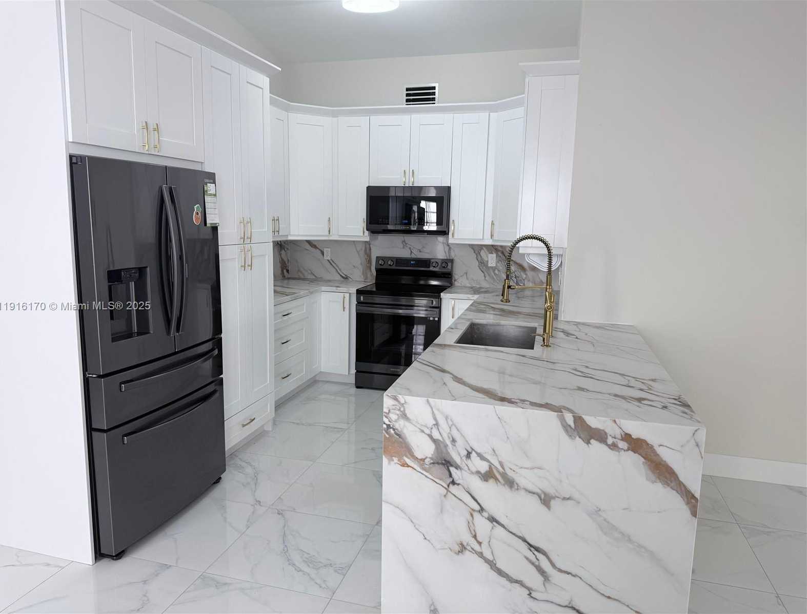 Small Image of 9672 SOUTH WEST 166TH CT #9672, Miami Number 4