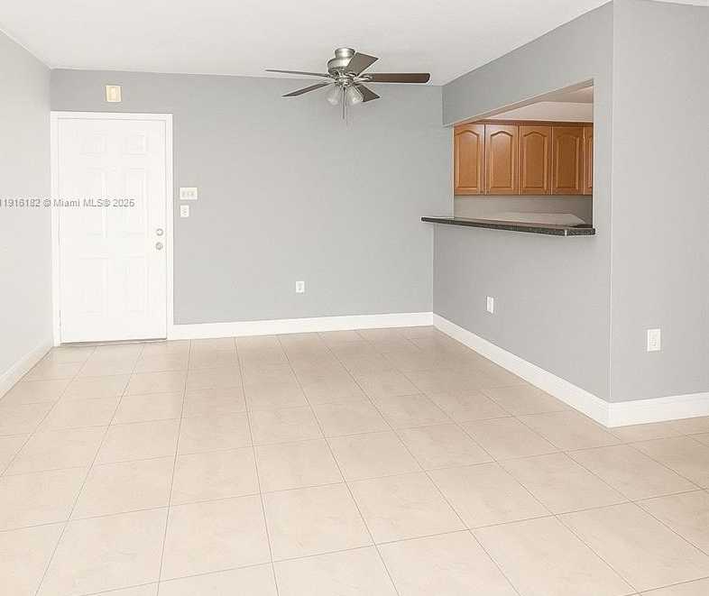 Small Image of 9493 SOUTH WEST 76TH ST #L2, Miami Number 6