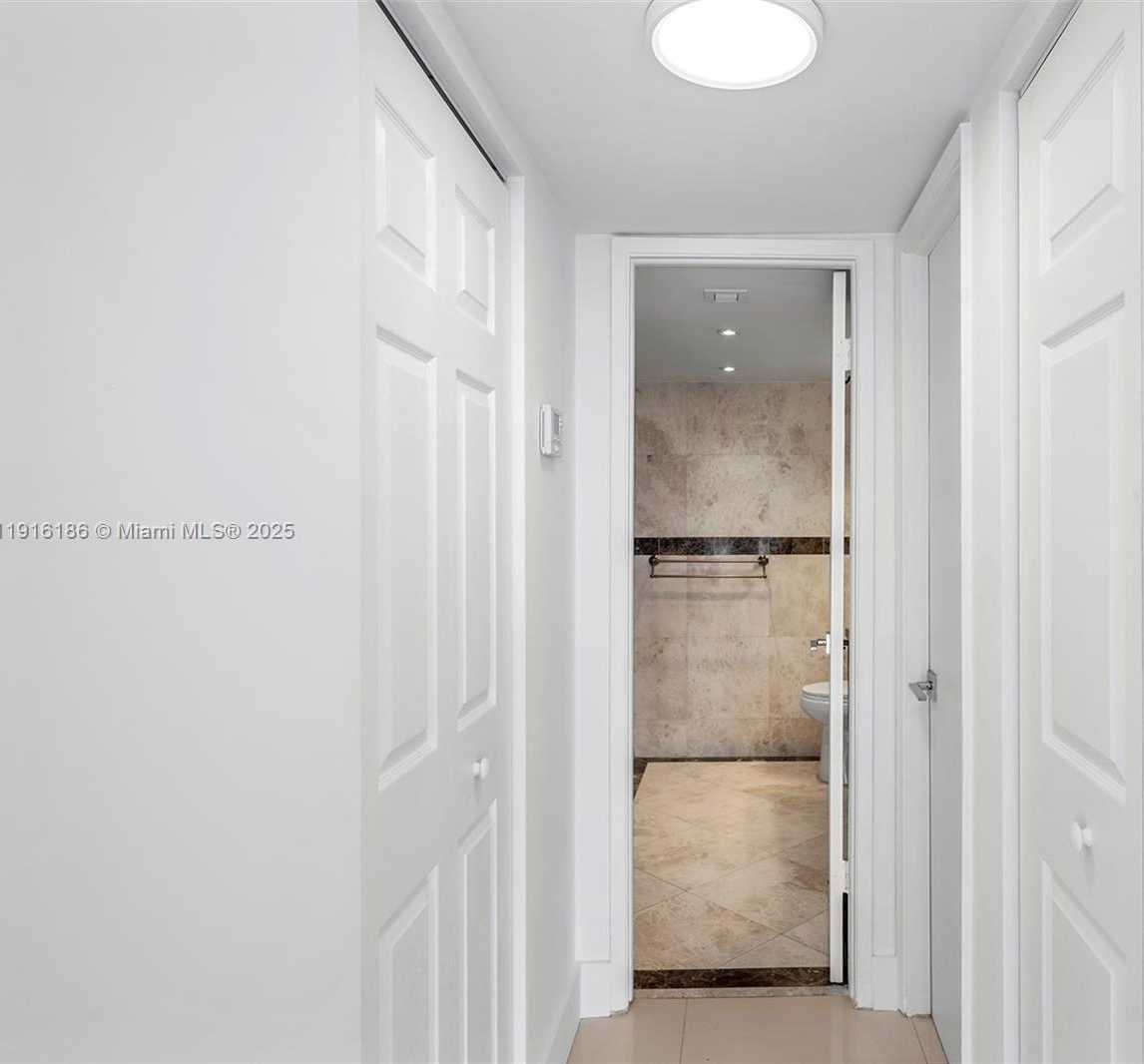 Small Image of 600 NORTH EAST 36TH ST #1916, Miami Number 13