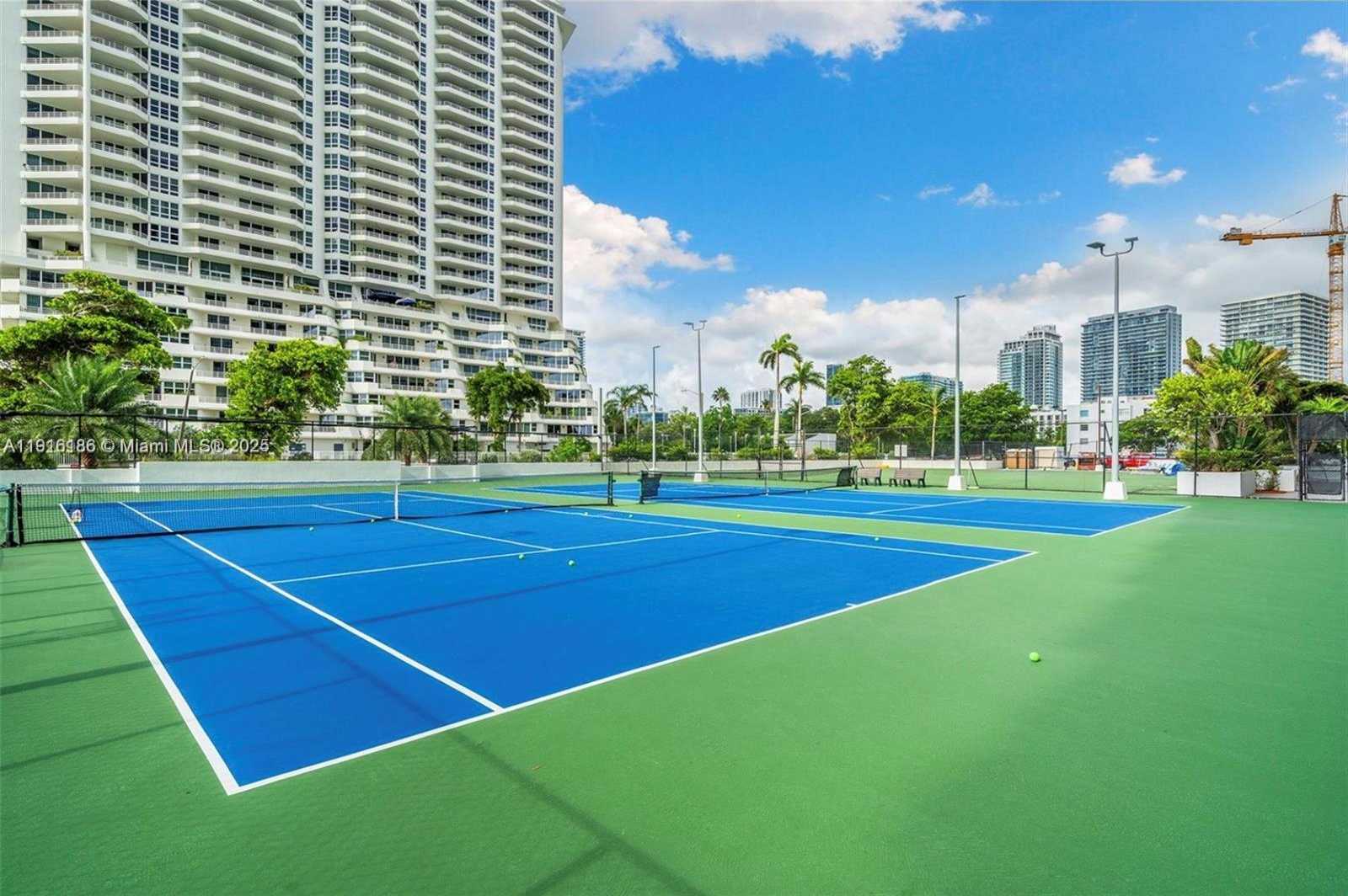 Small Image of 600 NORTH EAST 36TH ST #1916, Miami Number 20