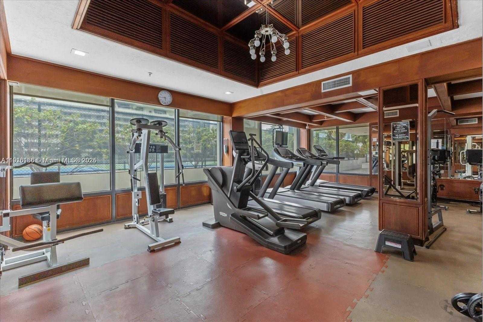 Small Image of 600 NORTH EAST 36TH ST #1916, Miami Number 23