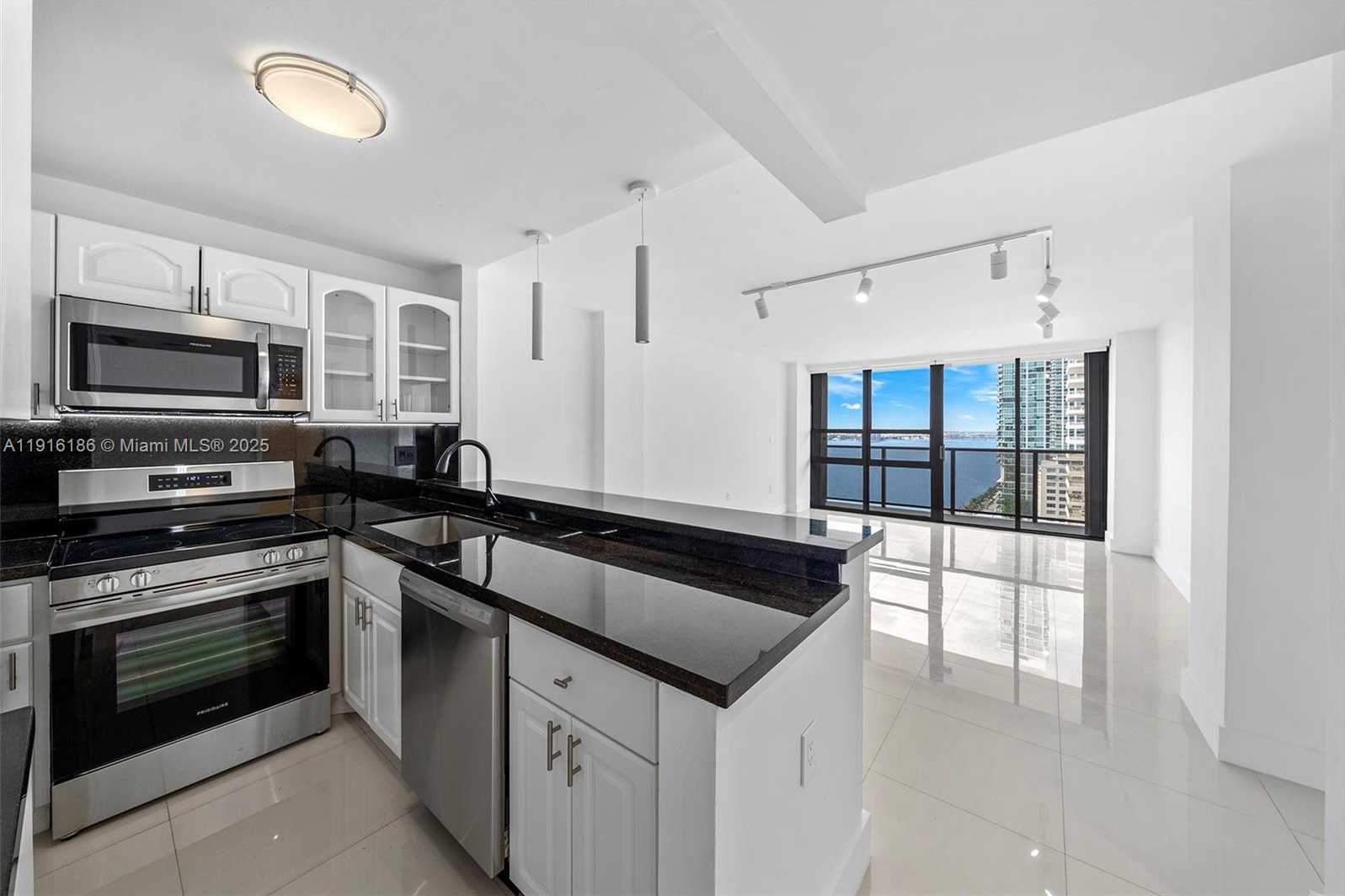 Small Image of 600 NORTH EAST 36TH ST #1916, Miami Number 5