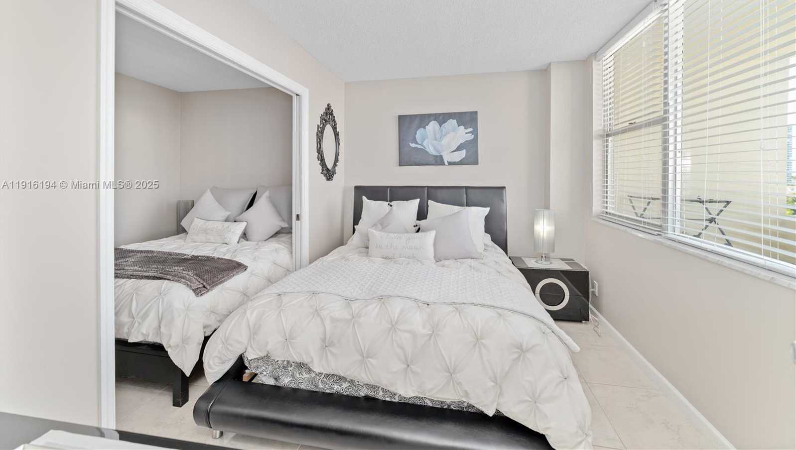 Small Image of 3180 SOUTH OCEAN DR #618, Hallandale Beach Number 12