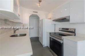 Small Image of 1688 WEST AVE #PH-07, Miami Beach Number 8