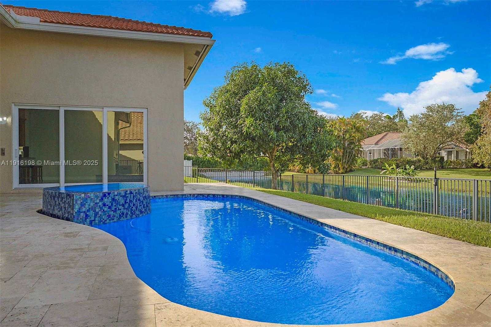 Small Image of 10133 NORTH WEST 48TH DR, Coral Springs Number 44