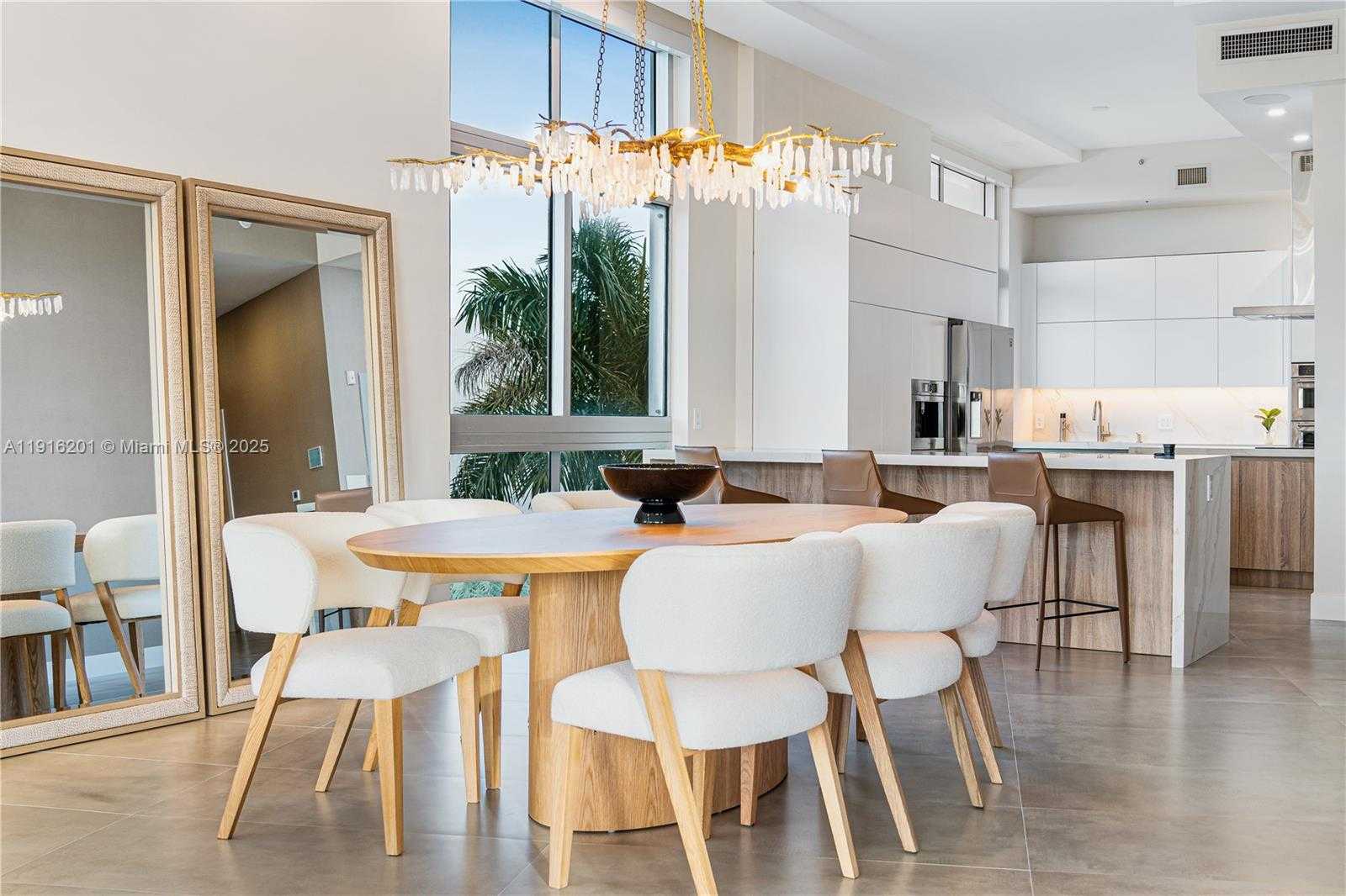 Small Image of 2001 MERIDIAN AVE #514, Miami Beach Number 19