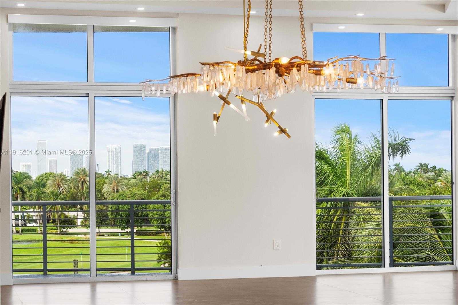 Small Image of 2001 MERIDIAN AVE #514, Miami Beach Number 8