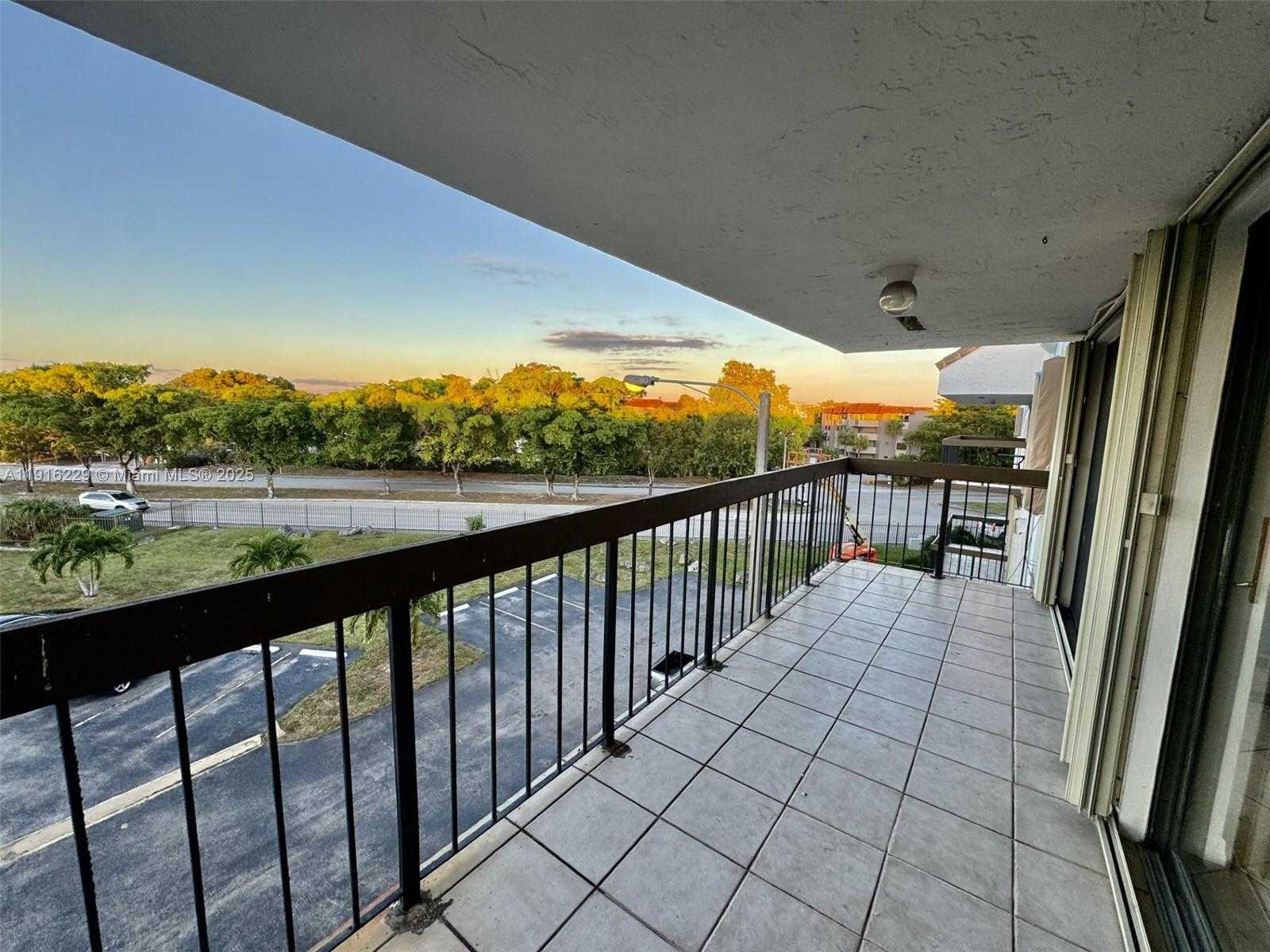 Imagen de Pequeño Objeto