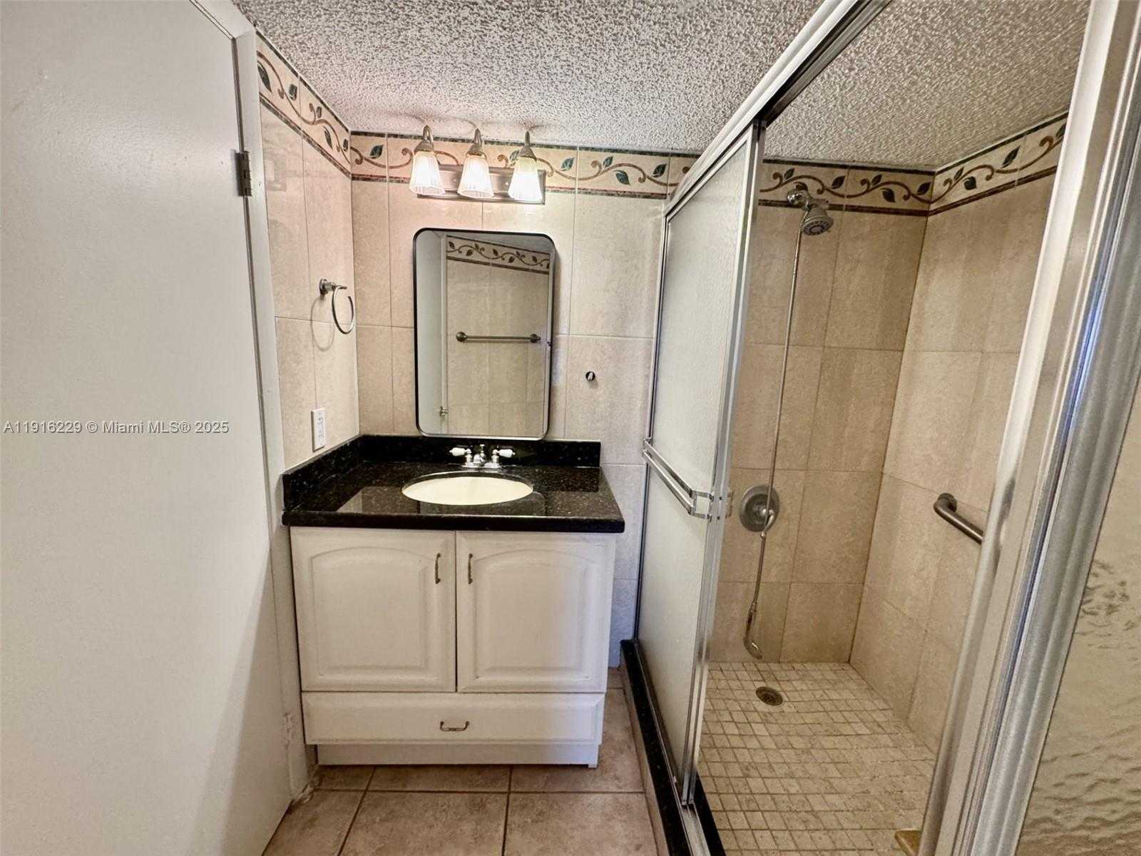 Imagen de Pequeño Objeto