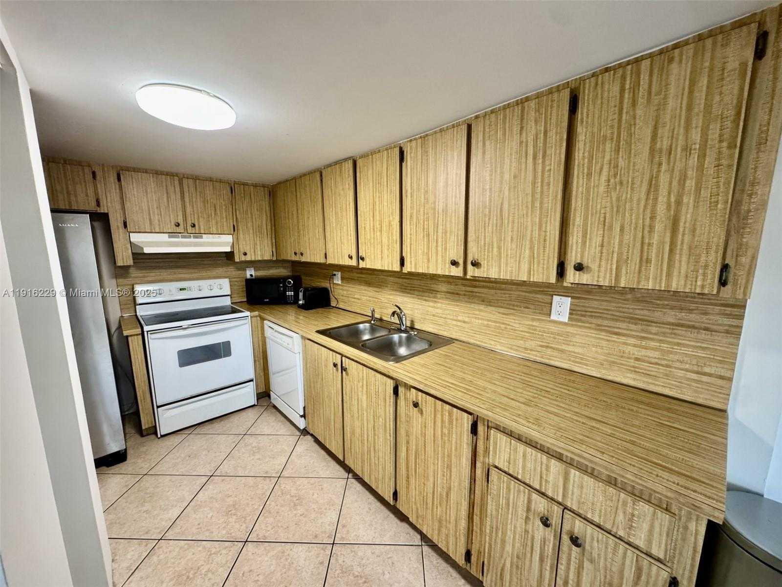 Imagen de Pequeño Objeto