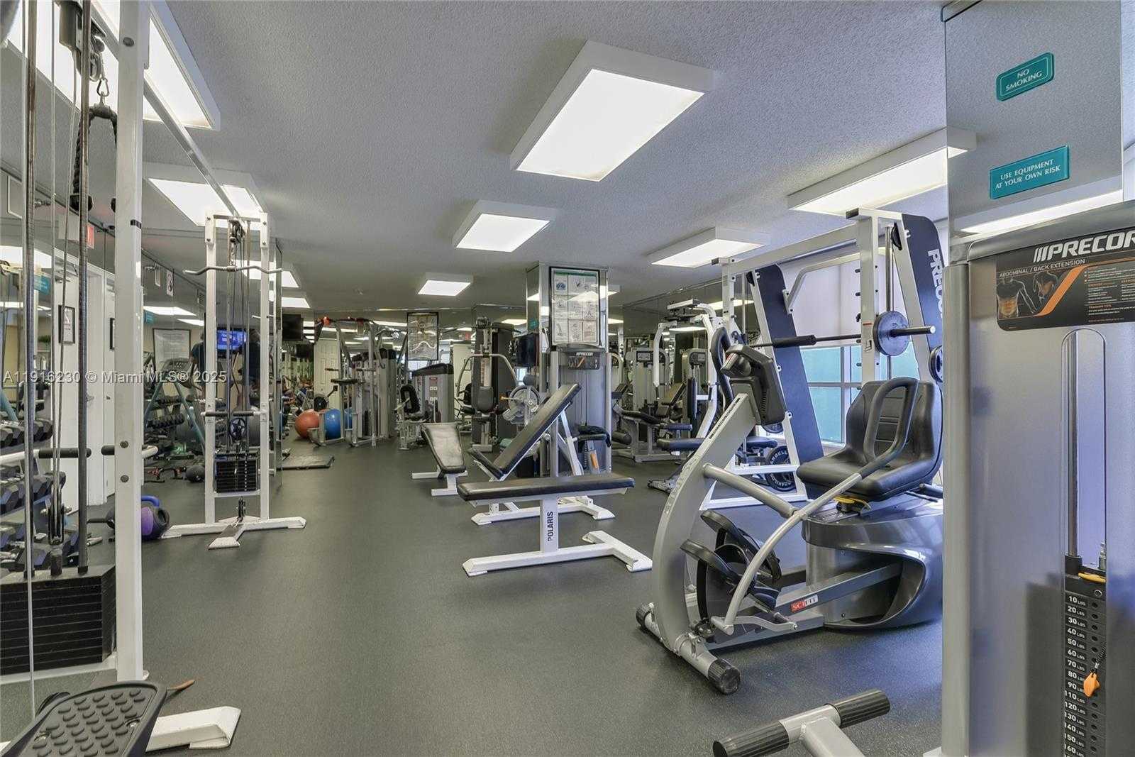 Imagen de Pequeño Objeto