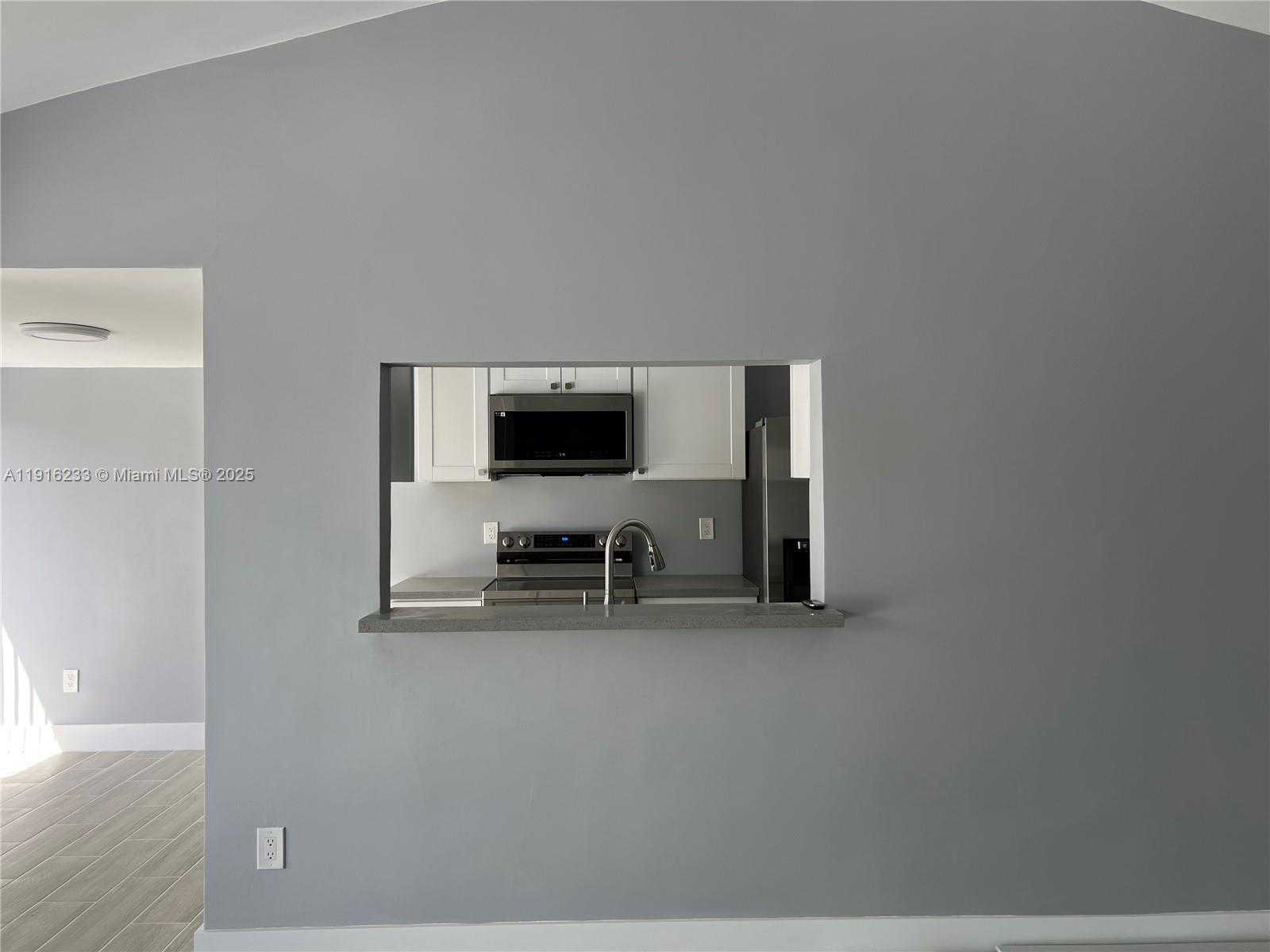 Small Image of 12250 SOUTH WEST 113TH LN #n/a, Miami Number 3