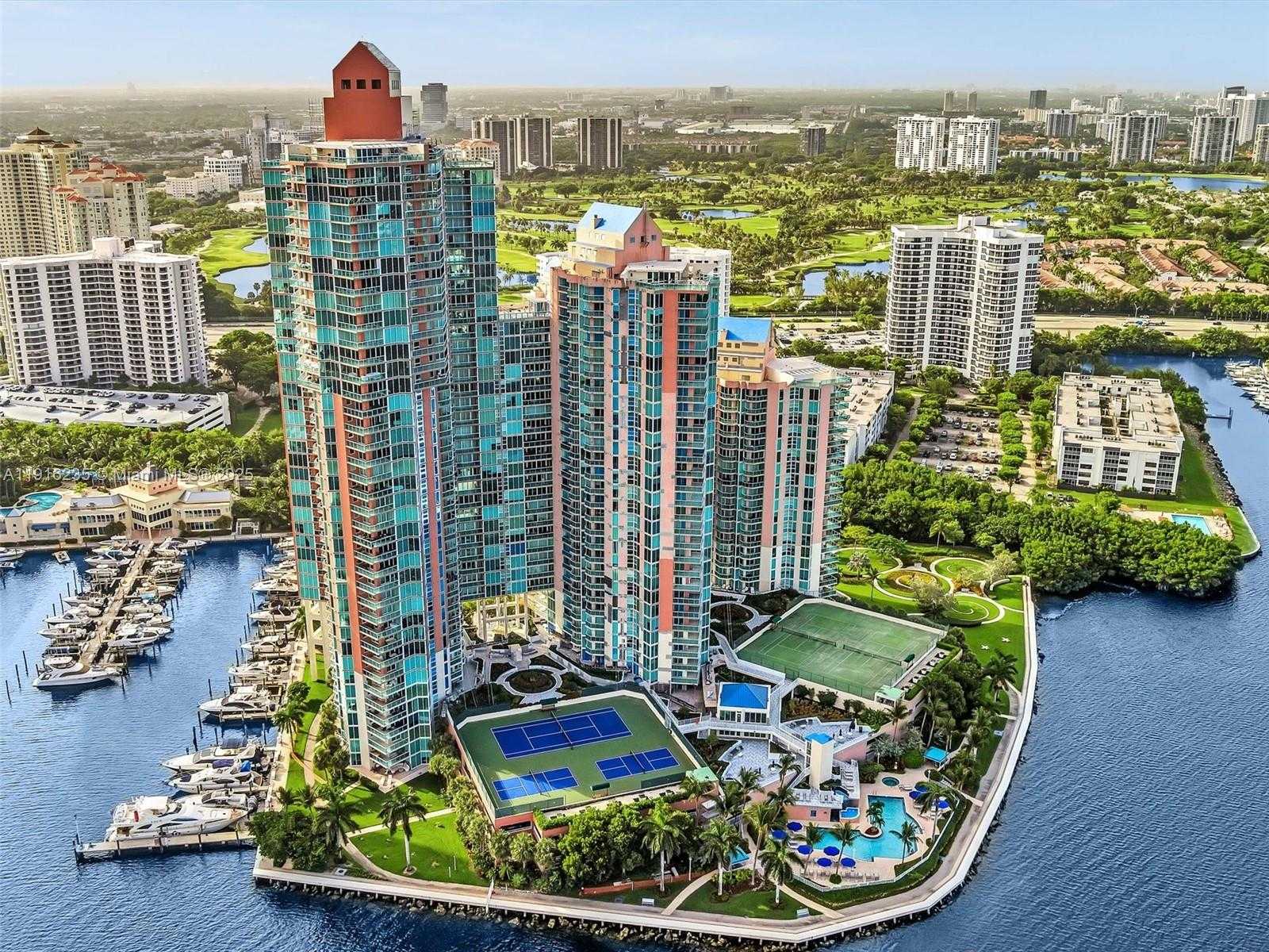 Small Image of 3370 HIDDEN BAY DR #1002, Aventura Number 1