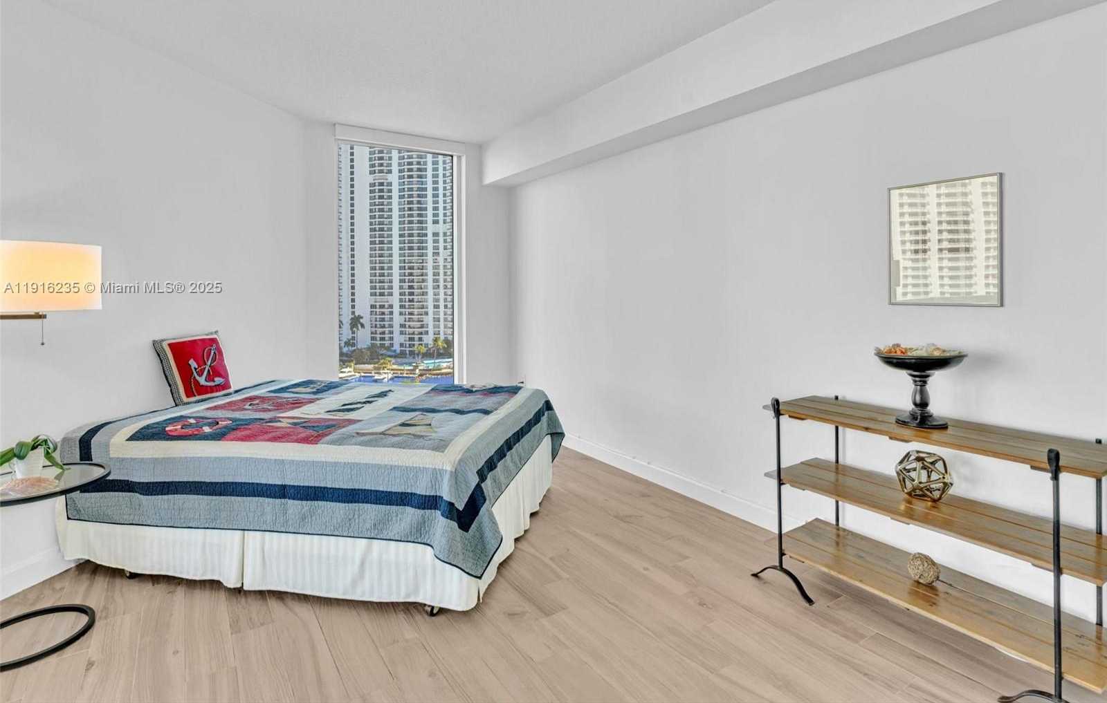 Small Image of 3370 HIDDEN BAY DR #1002, Aventura Number 35