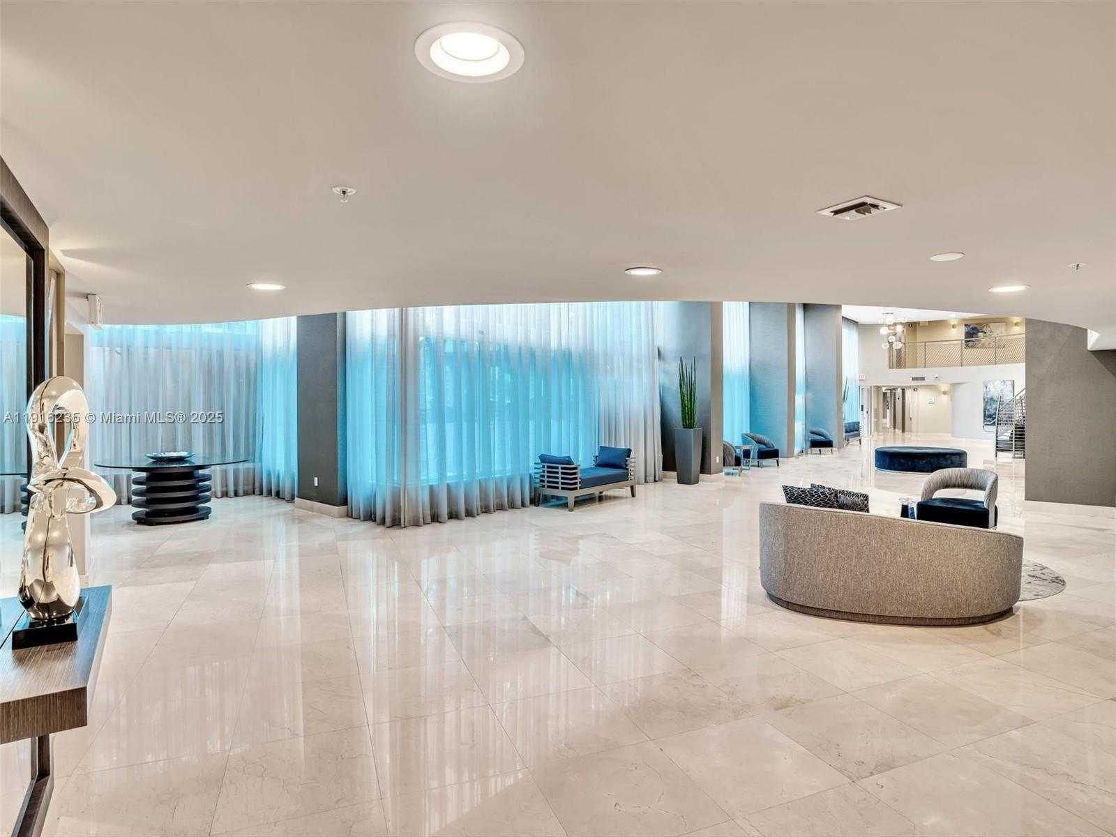 Small Image of 3370 HIDDEN BAY DR #1002, Aventura Number 44