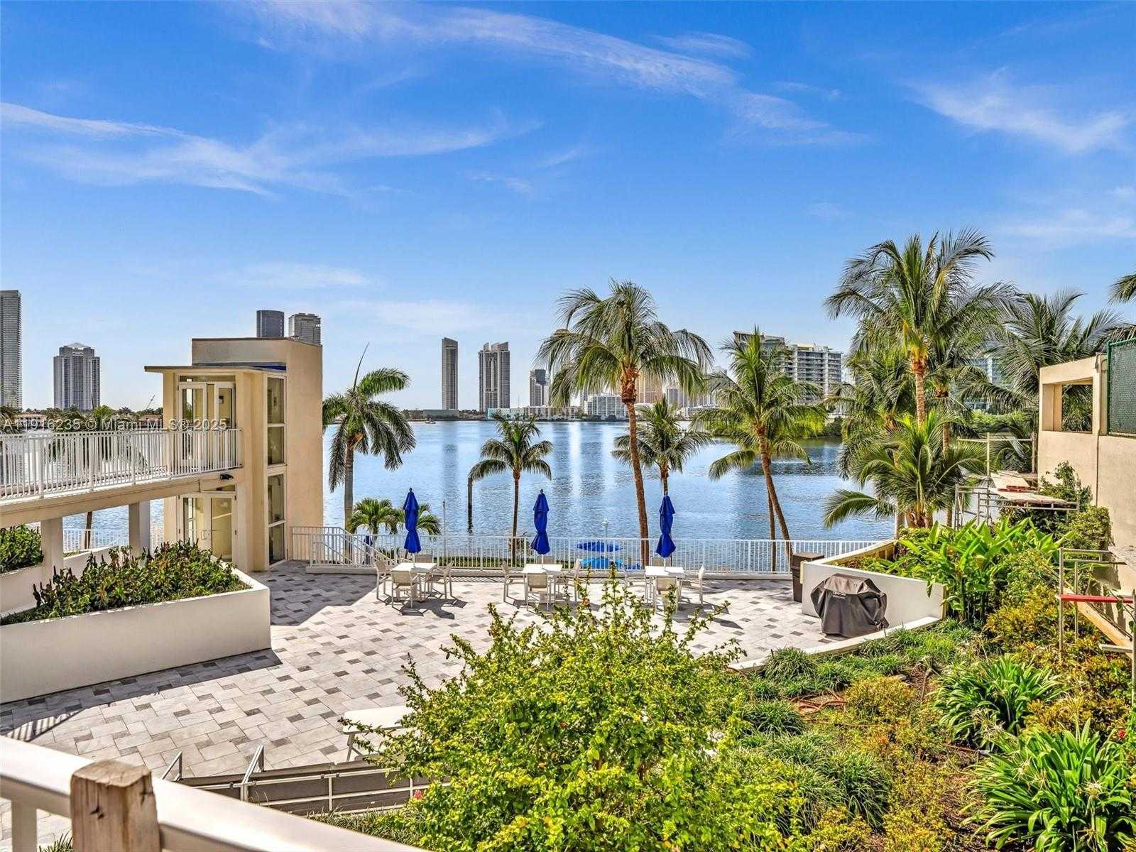 Small Image of 3370 HIDDEN BAY DR #1002, Aventura Number 48