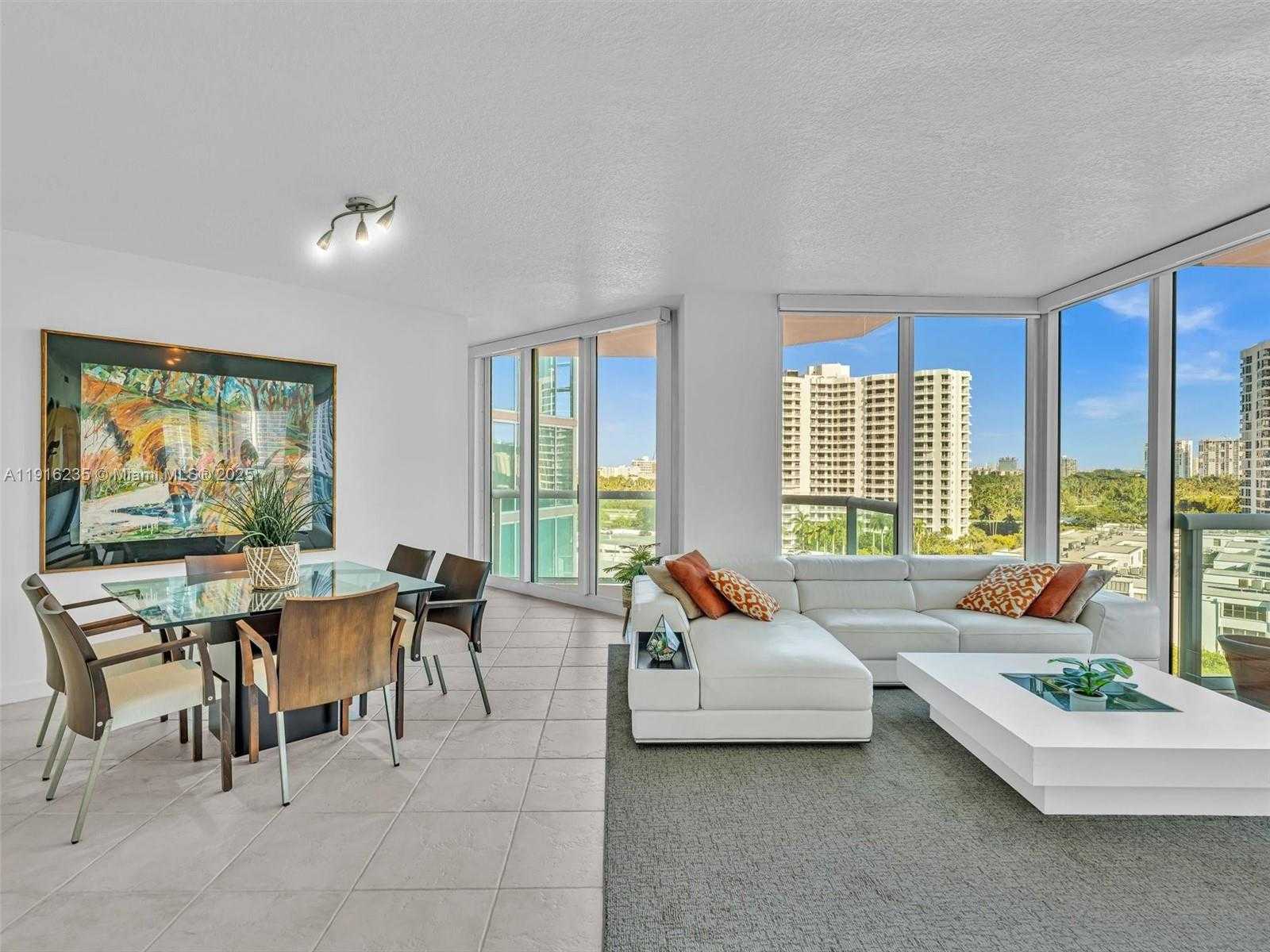 Small Image of 3370 HIDDEN BAY DR #1002, Aventura Number 5