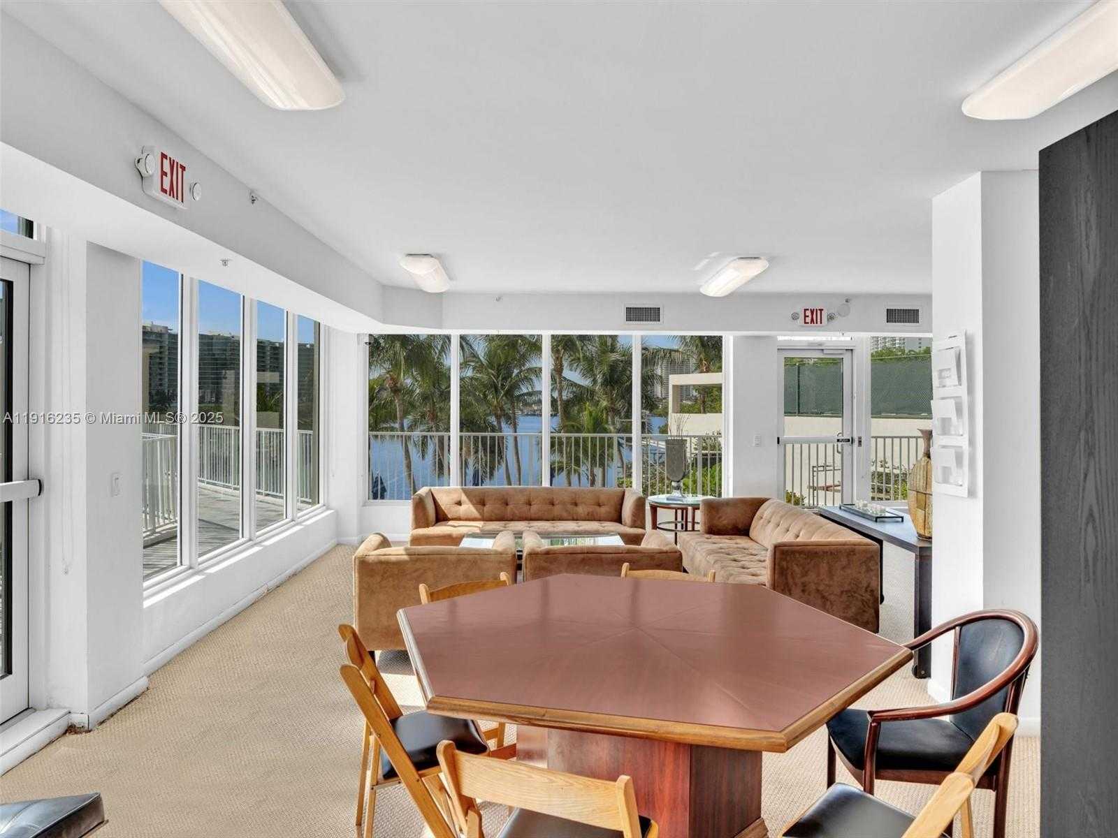 Small Image of 3370 HIDDEN BAY DR #1002, Aventura Number 52