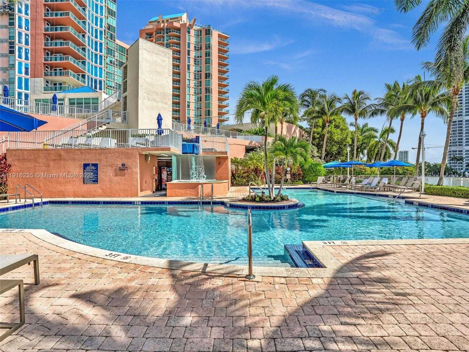 Small Image of 3370 HIDDEN BAY DR #1002, Aventura Number 57