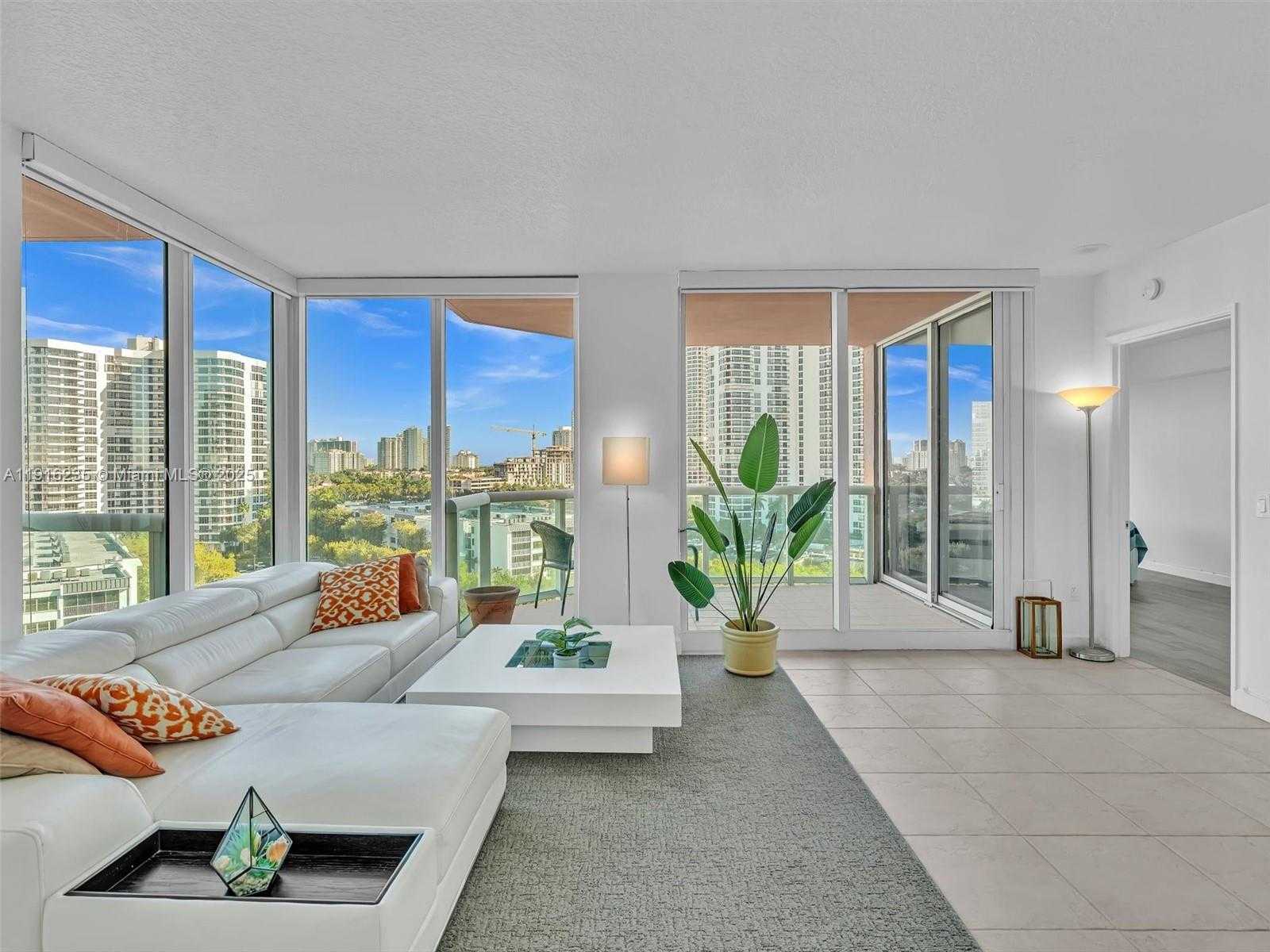 Small Image of 3370 HIDDEN BAY DR #1002, Aventura Number 6