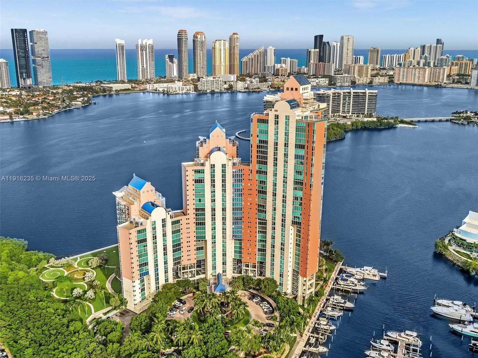 Small Image of 3370 HIDDEN BAY DR #1002, Aventura Number 69