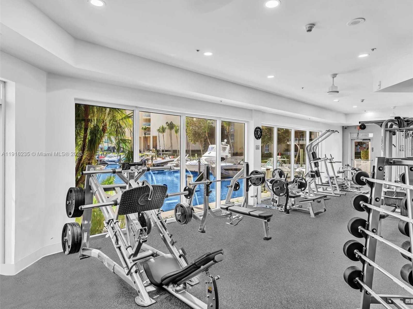 Small Image of 3370 HIDDEN BAY DR #1002, Aventura Number 81