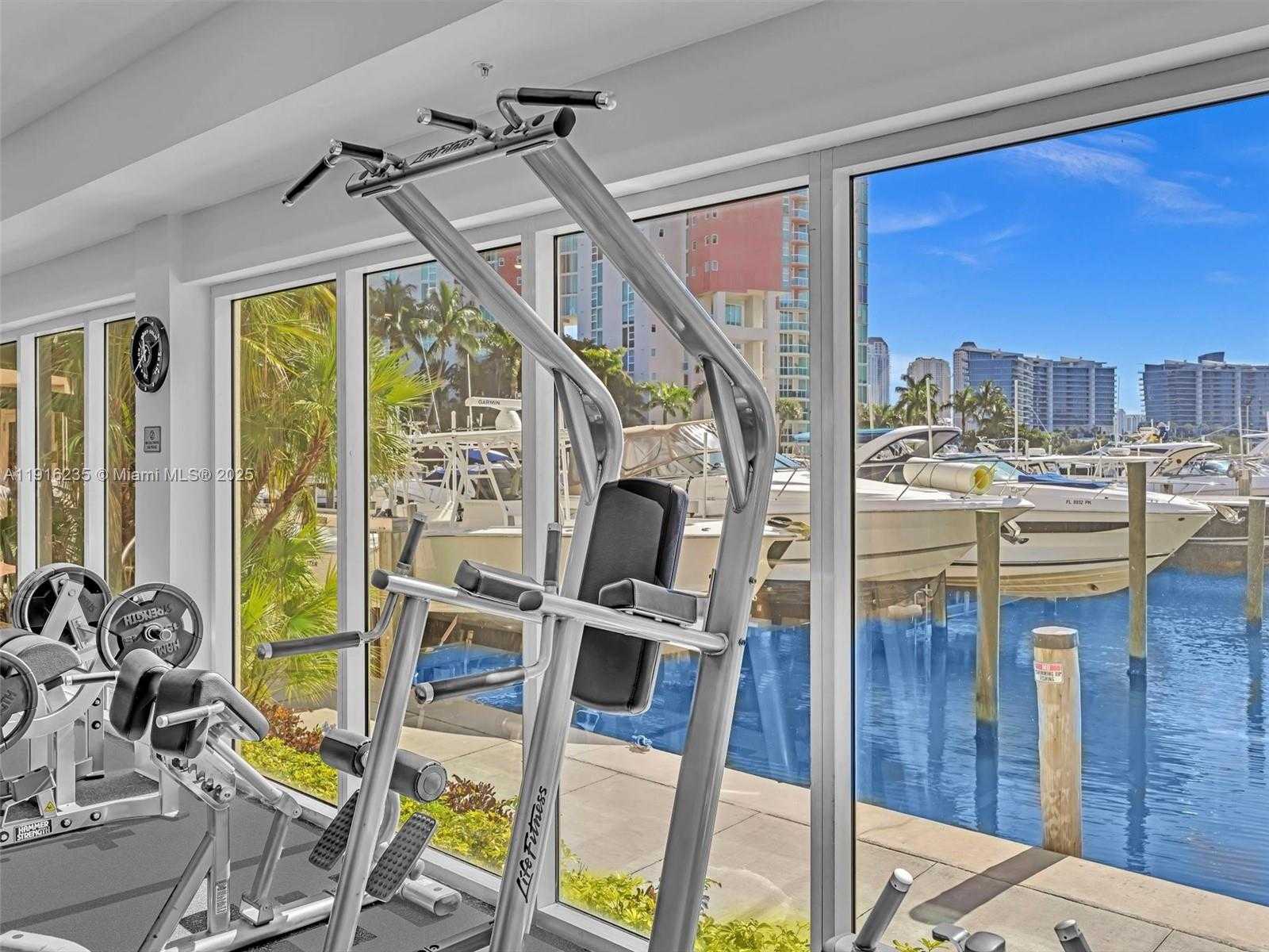 Small Image of 3370 HIDDEN BAY DR #1002, Aventura Number 83