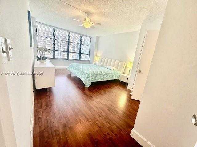 Small Image of 600 THREE ISLANDS BLVD #1514, Hallandale Beach Number 11