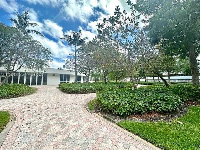 Small Image of 600 THREE ISLANDS BLVD #1514, Hallandale Beach Number 26