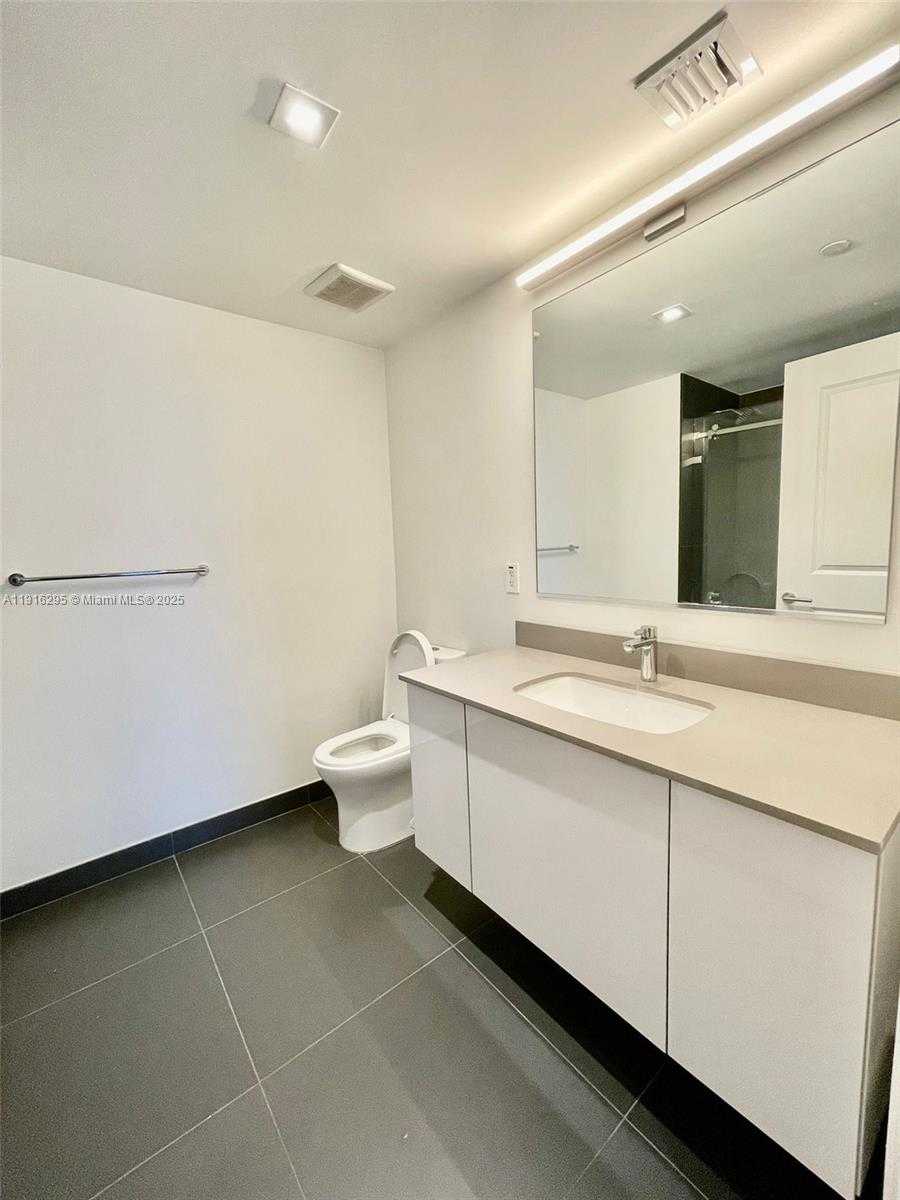 Small Image of 1600 NORTH EAST 1ST AVE #3705, Miami Number 10