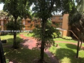 Small Image of 1280 WEST 54TH ST #322B, Hialeah Number 4
